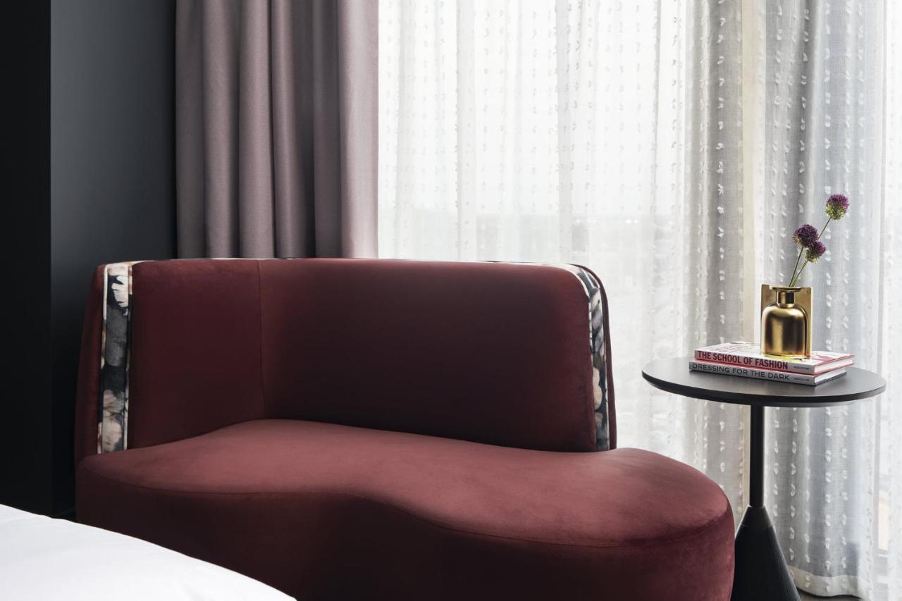 Renaissance Milwaukee West Hotel Wauwatosa Dış mekan fotoğraf